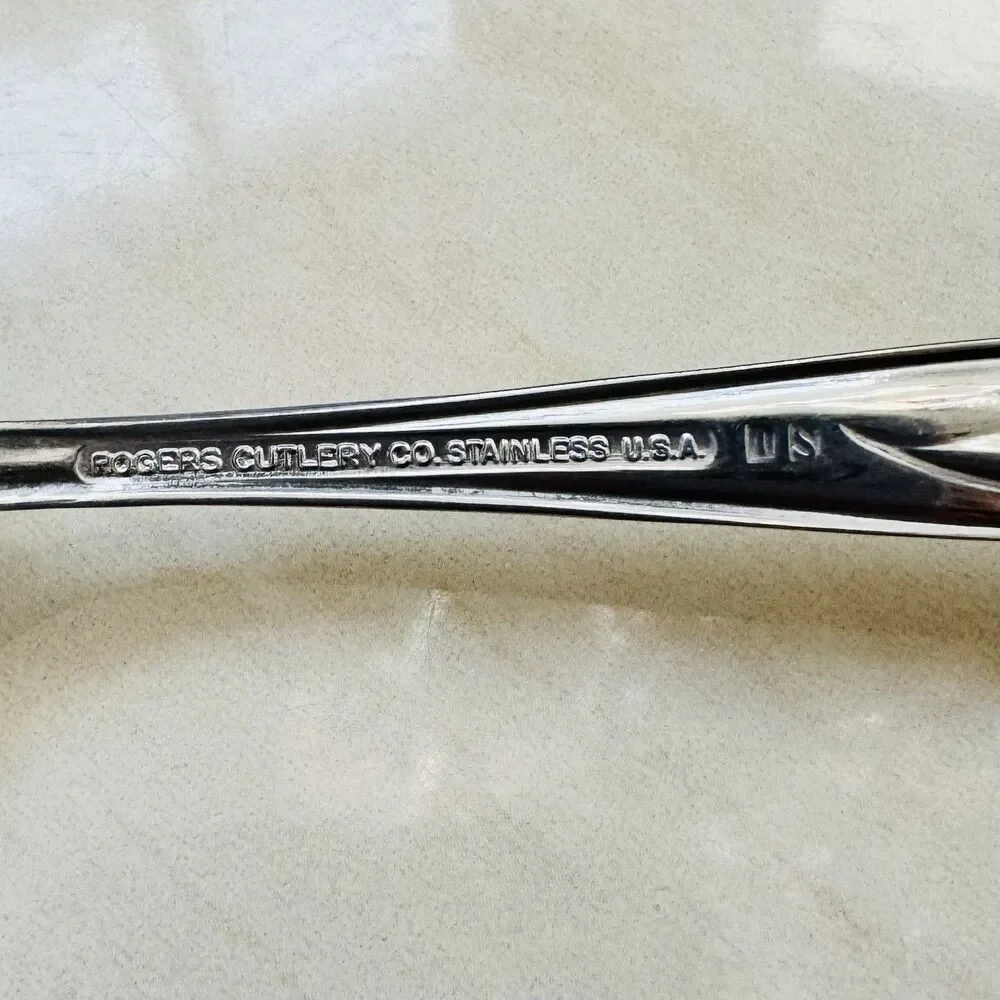 7pc INTERNATIONAL Whispering Leaves-Autumn Leaf Stainless Teaspoons 5 5/8”